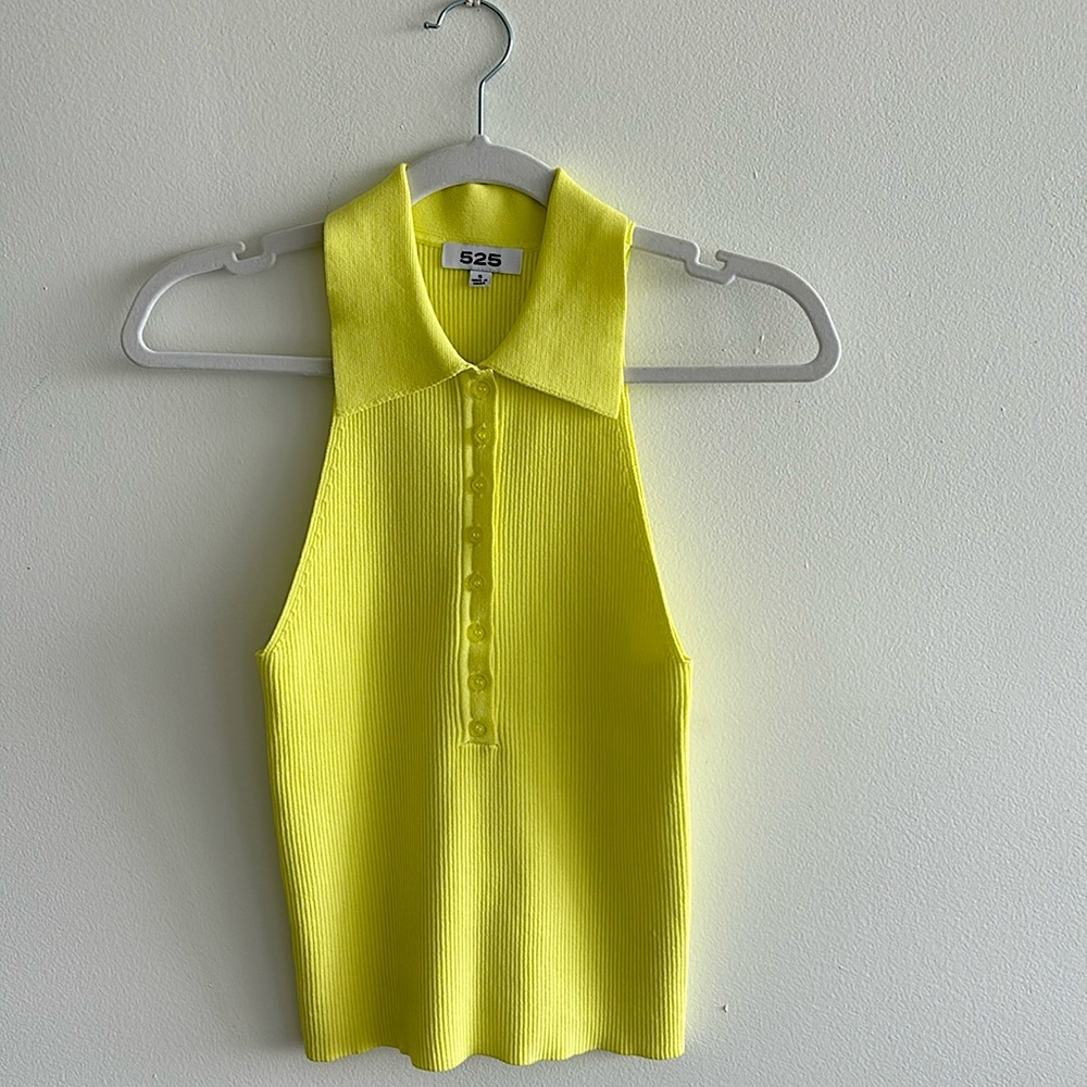 Stunning collared tank. NWOT